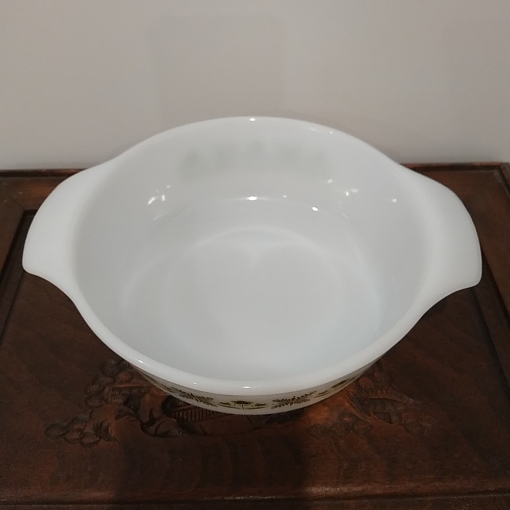 Vintage Fire King Green Meadow Cottagecore Grandmacore Cabincore Bake Dish - Picture 2 of 3